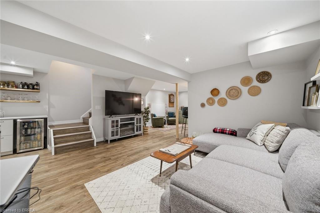 137 Chudleigh Street Property Photo 34