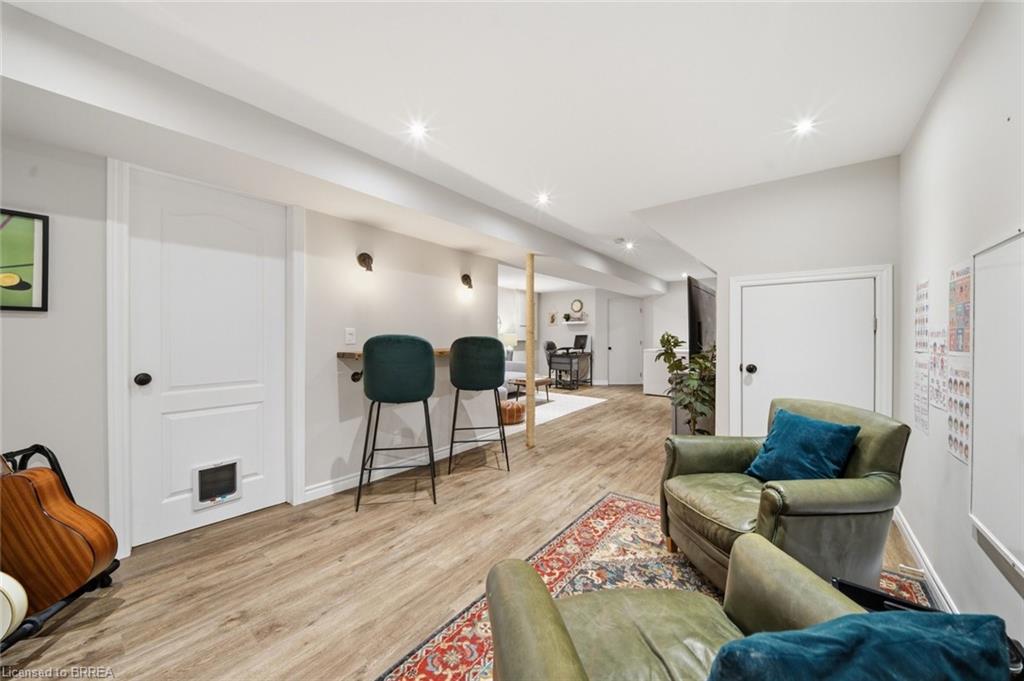 137 Chudleigh Street Property Photo 36