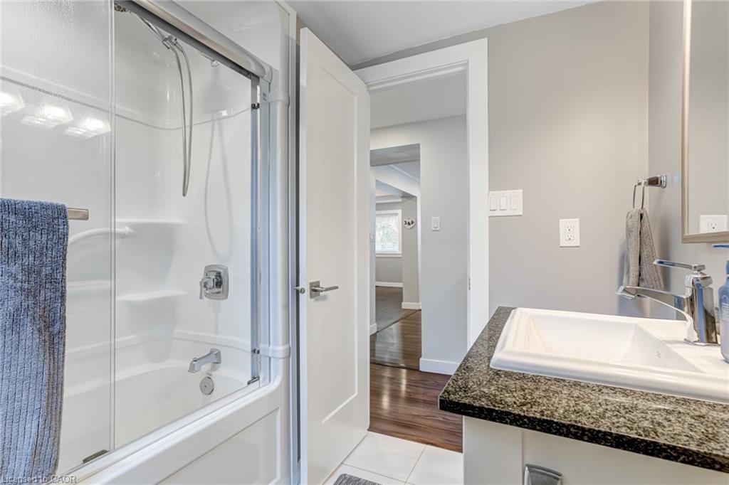 9056 Airport Road Property Photo 16