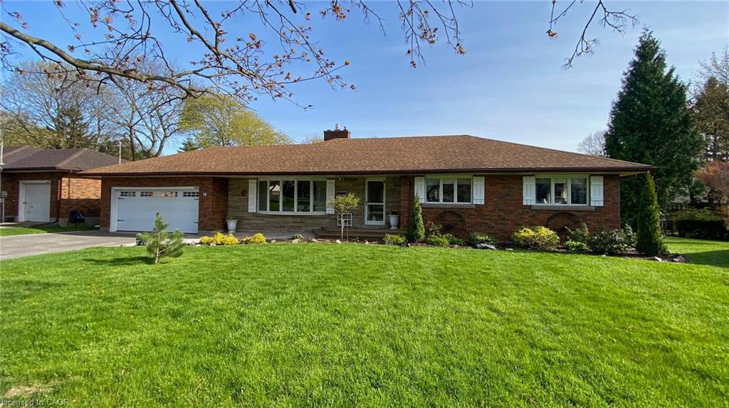 16 Daleview Crescent Property Photo 1