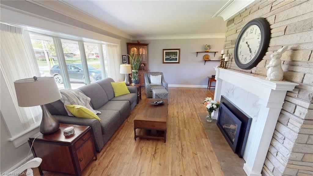 16 Daleview Crescent Property Photo 3