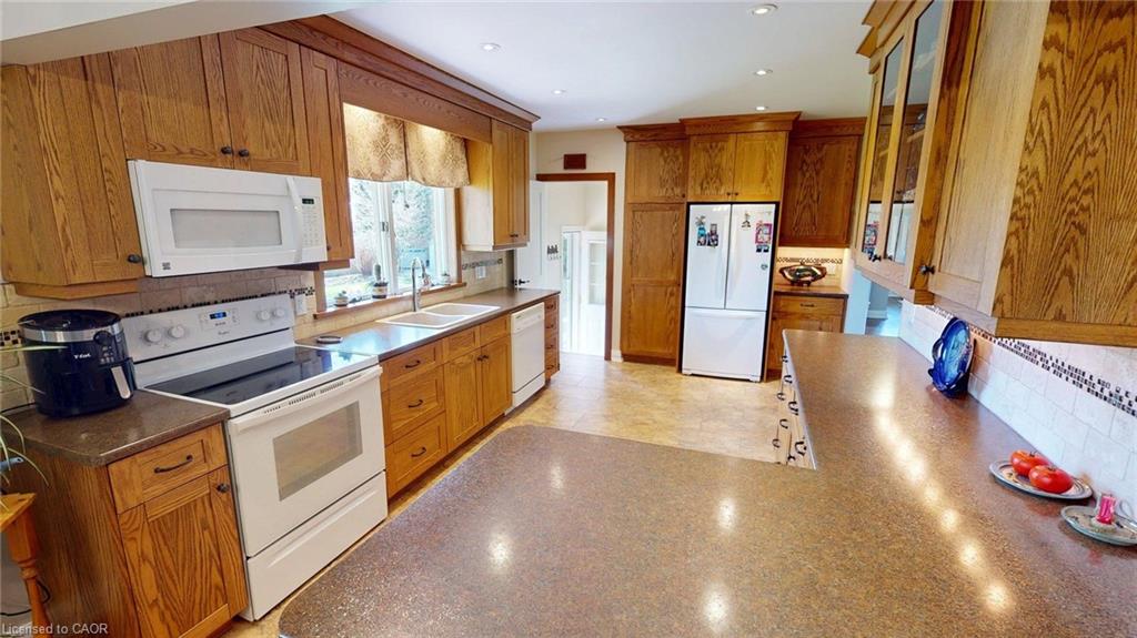 16 Daleview Crescent Property Photo 7