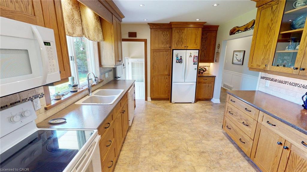 16 Daleview Crescent Property Photo 8
