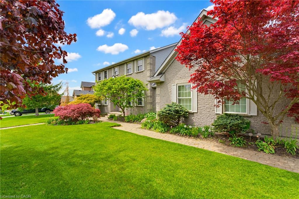 184 Woodridge Drive Property Photo 3