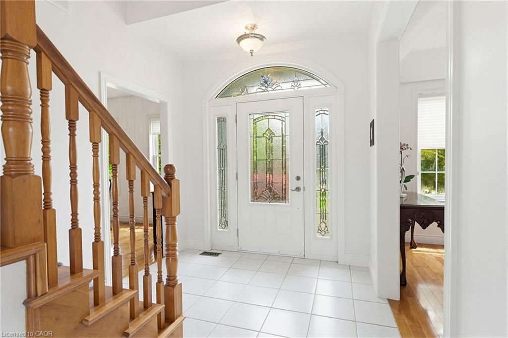 184 Woodridge Drive Property Photo 8