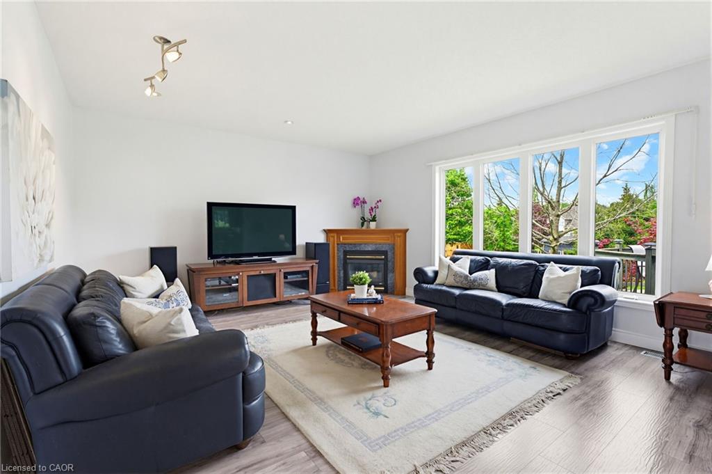 184 Woodridge Drive Property Photo 10