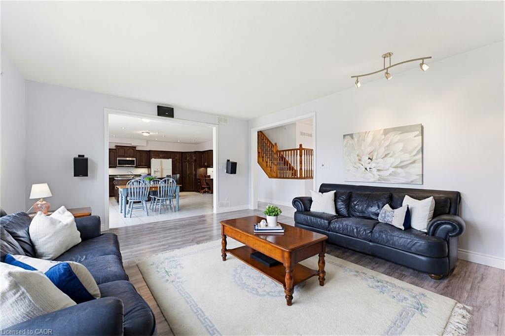 184 Woodridge Drive Property Photo 11