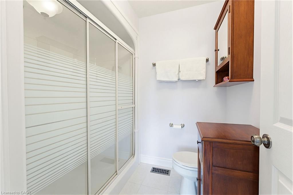 184 Woodridge Drive Property Photo 33