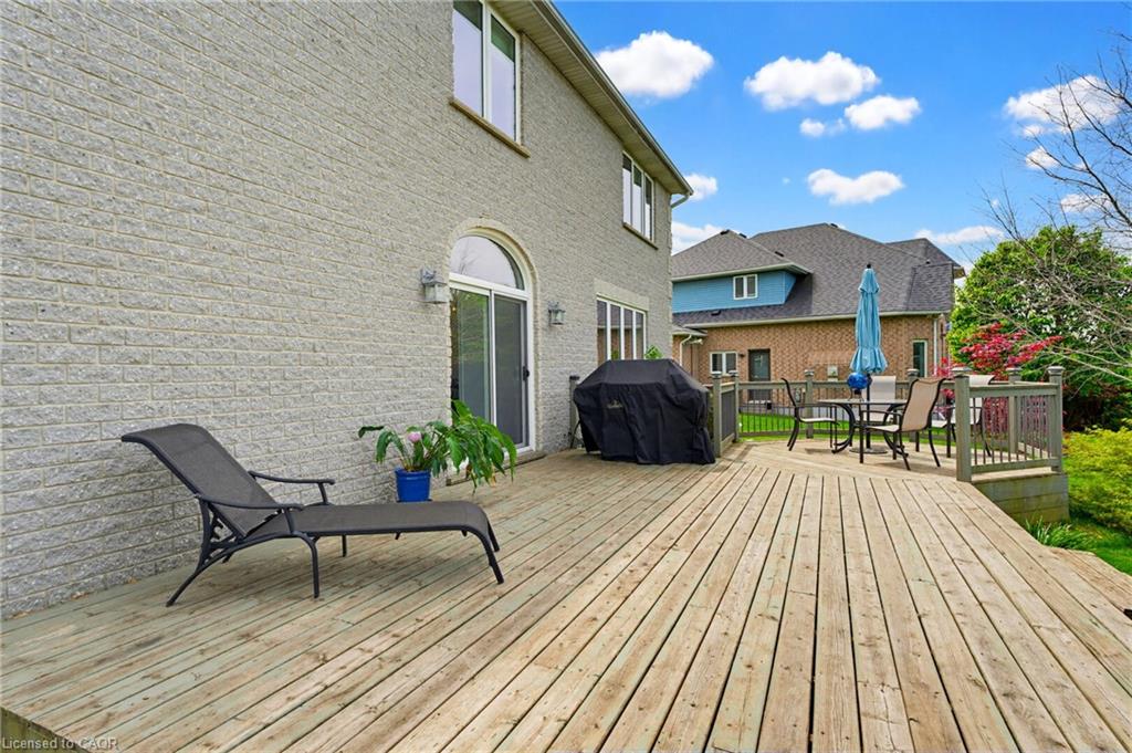 184 Woodridge Drive Property Photo 39