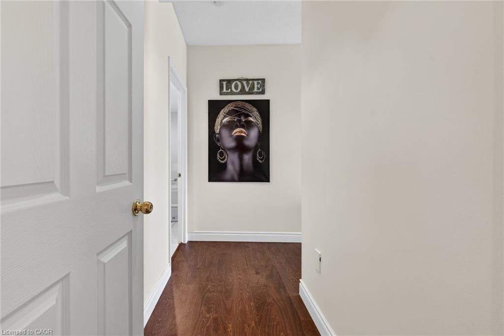 1803-67 Caroline Street S Property Photo 23