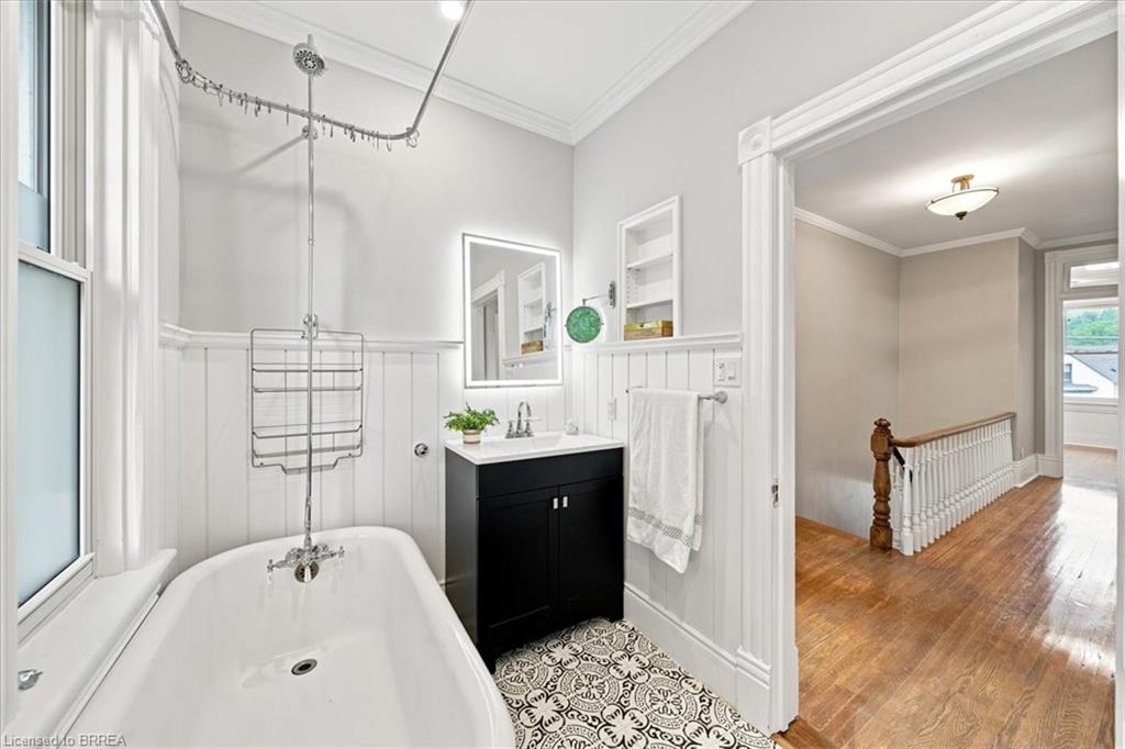 55 William Street Property Photo 27