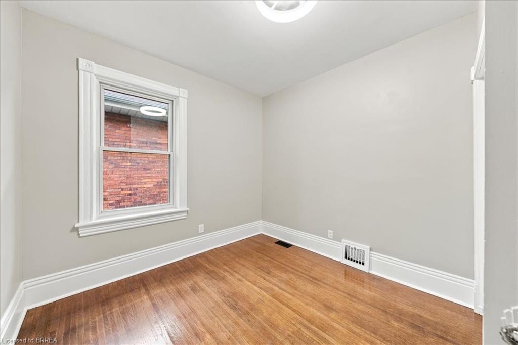 55 William Street Property Photo 34
