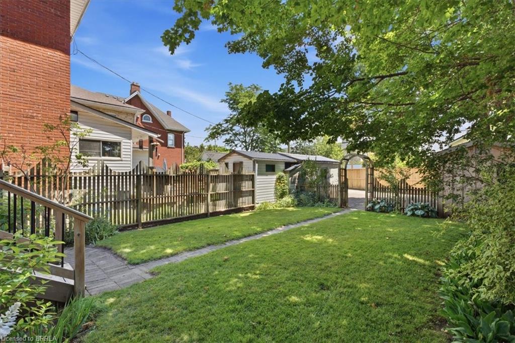 55 William Street Property Photo 43