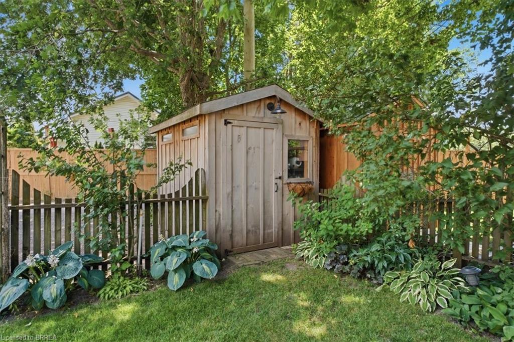 55 William Street Property Photo 44