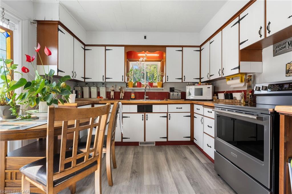103 Cedar Drive Property Photo 36