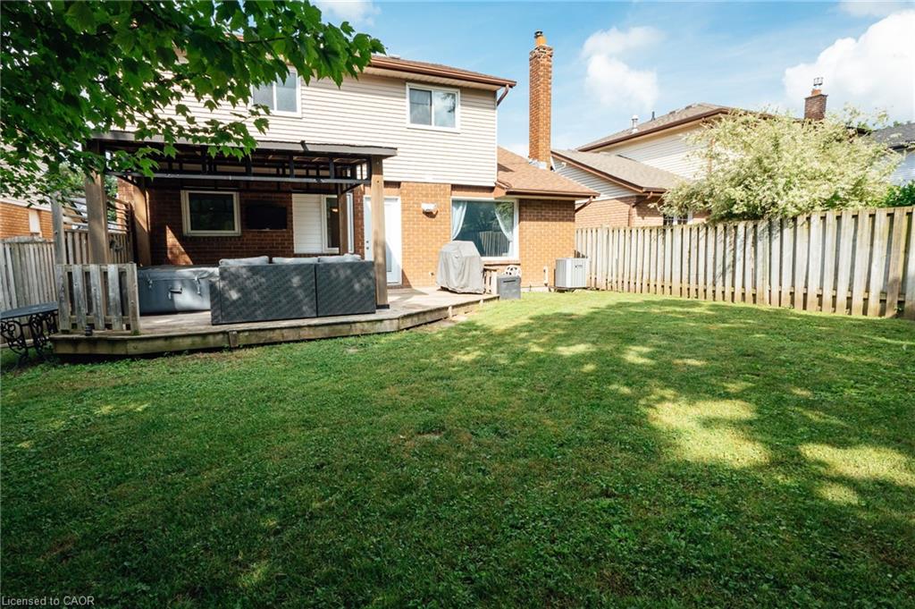 277 Canterbury Drive Property Photo 3
