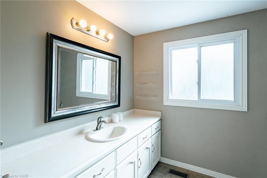 277 Canterbury Drive Property Photo 36