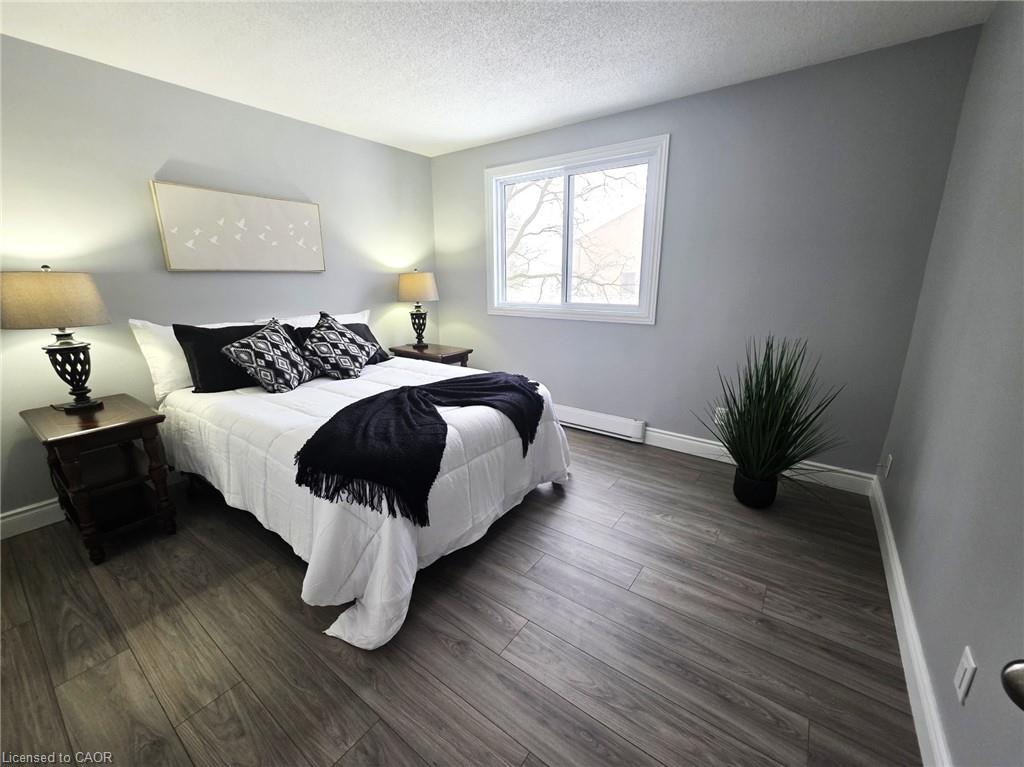 106-565 Greenfield Avenue Property Photo 23