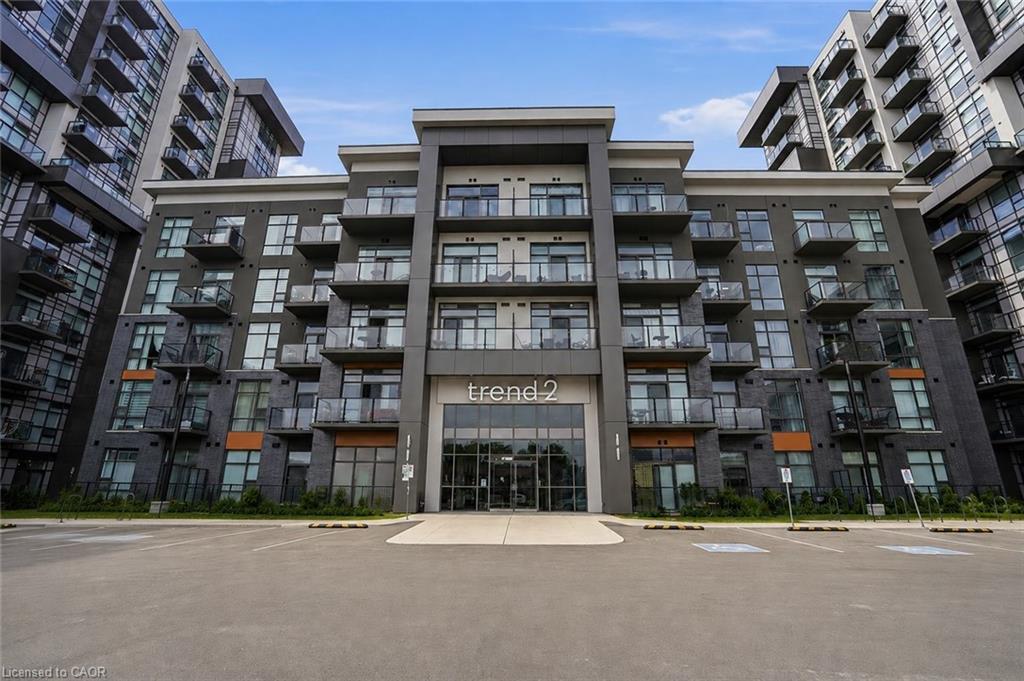 112-460 Dundas Street E Property Photo 1