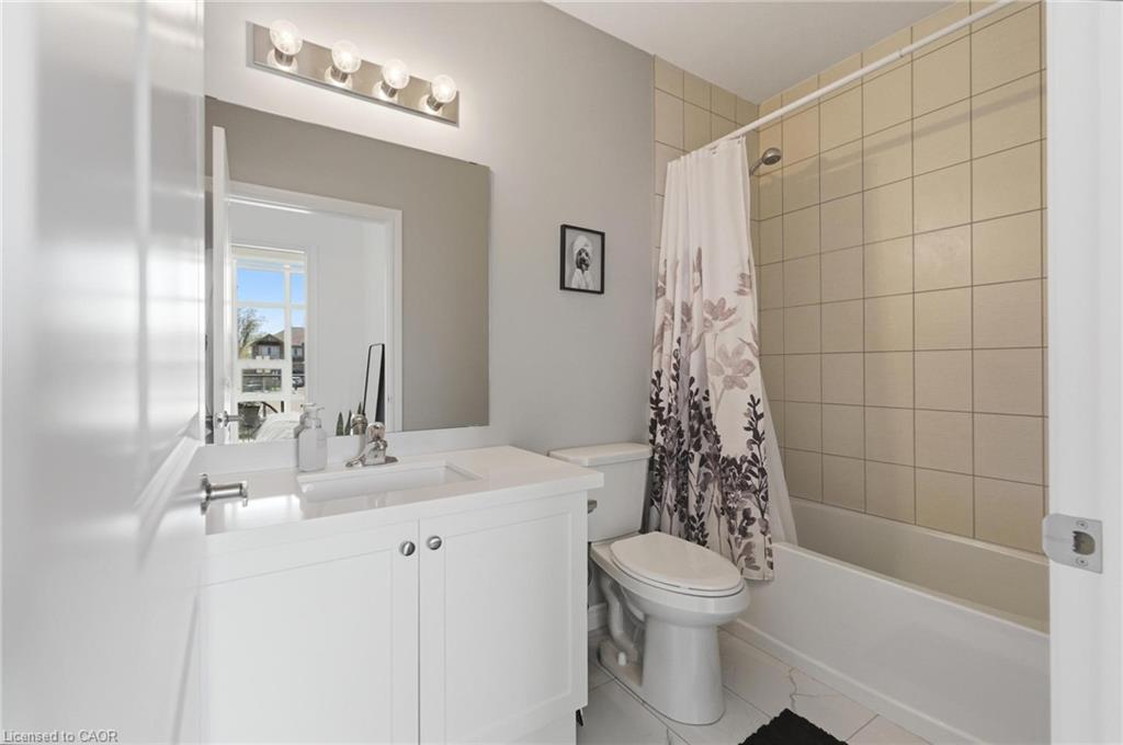 112-460 Dundas Street E Property Photo 15