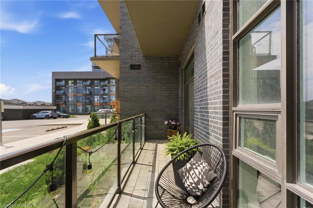 112-460 Dundas Street E Property Photo 18