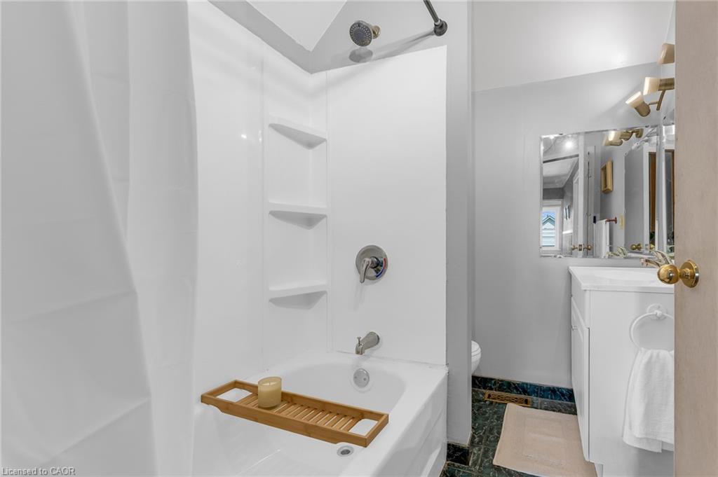 16 Albemarle Street Property Photo 14