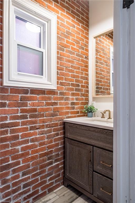 55 Erie Avenue Property Photo 8