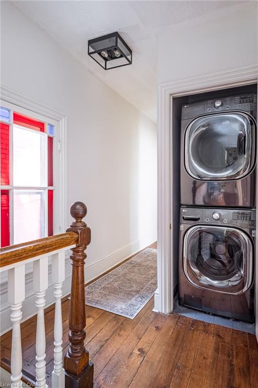 55 Erie Avenue Property Photo 31