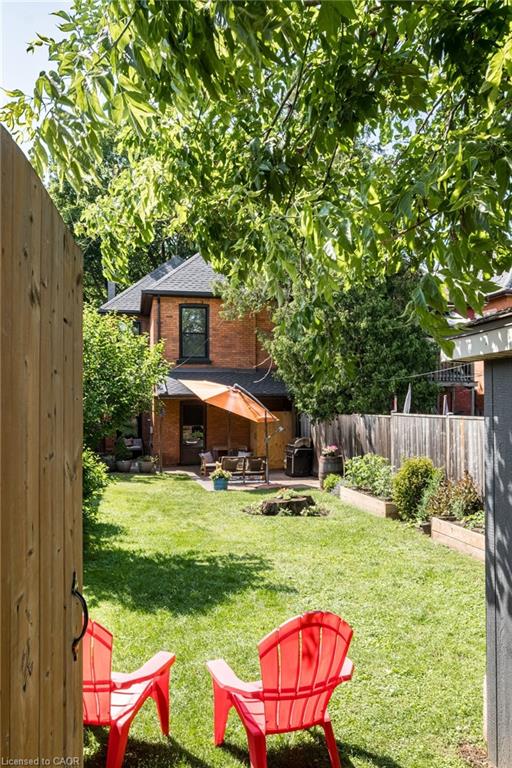 55 Erie Avenue Property Photo 40
