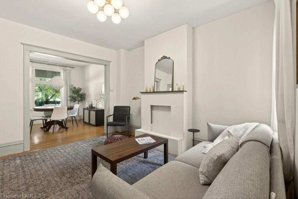 148 Dundurn Street N Property Photo 14