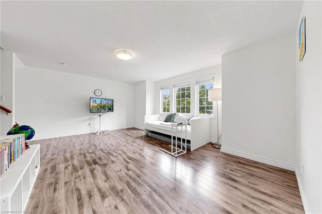 A5-110 Activa Avenue Property Photo 7