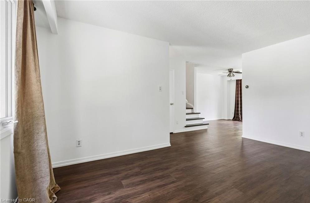 32 Lansing Square Property Photo 13