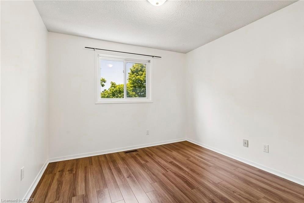 32 Lansing Square Property Photo 23
