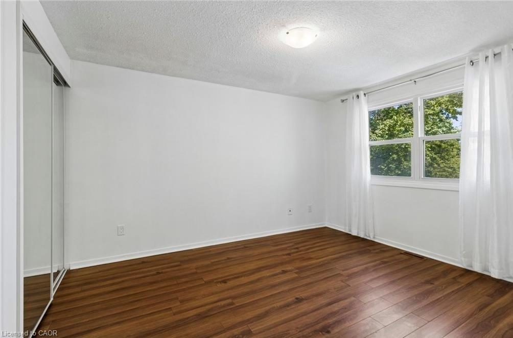 32 Lansing Square Property Photo 26