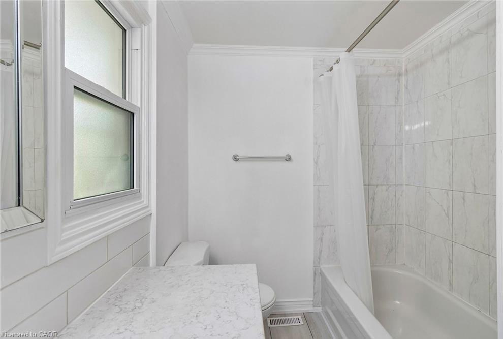 32 Lansing Square Property Photo 31