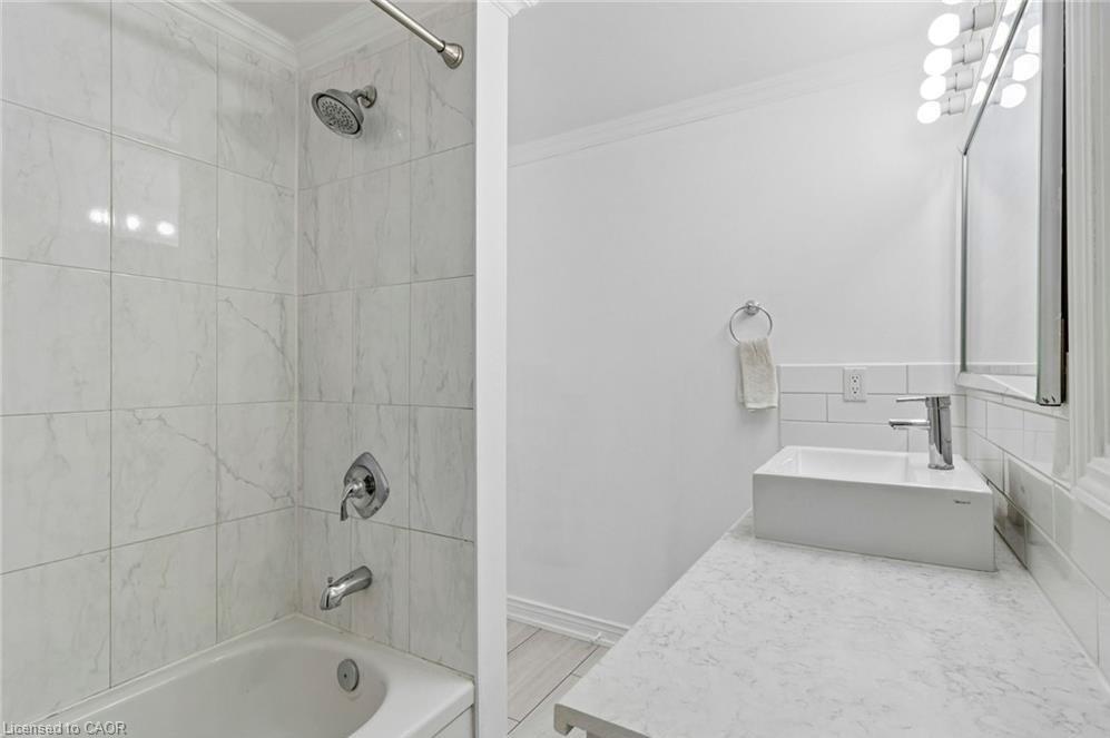 32 Lansing Square Property Photo 32