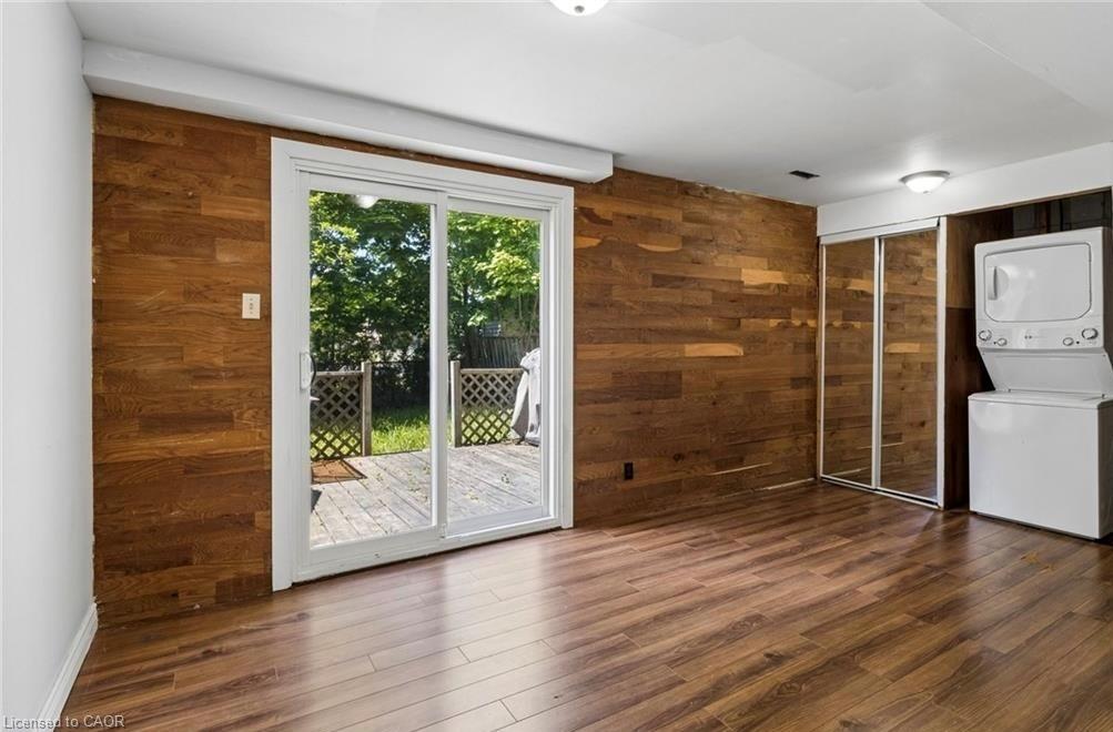 32 Lansing Square Property Photo 36