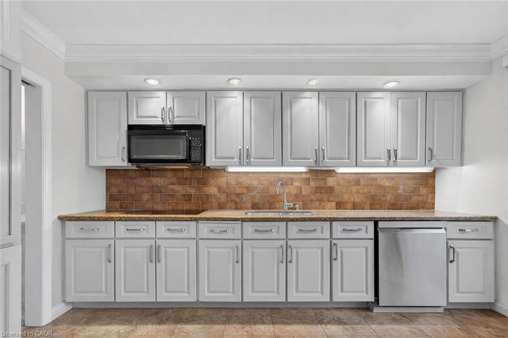 195 Wilton Street Property Photo 17