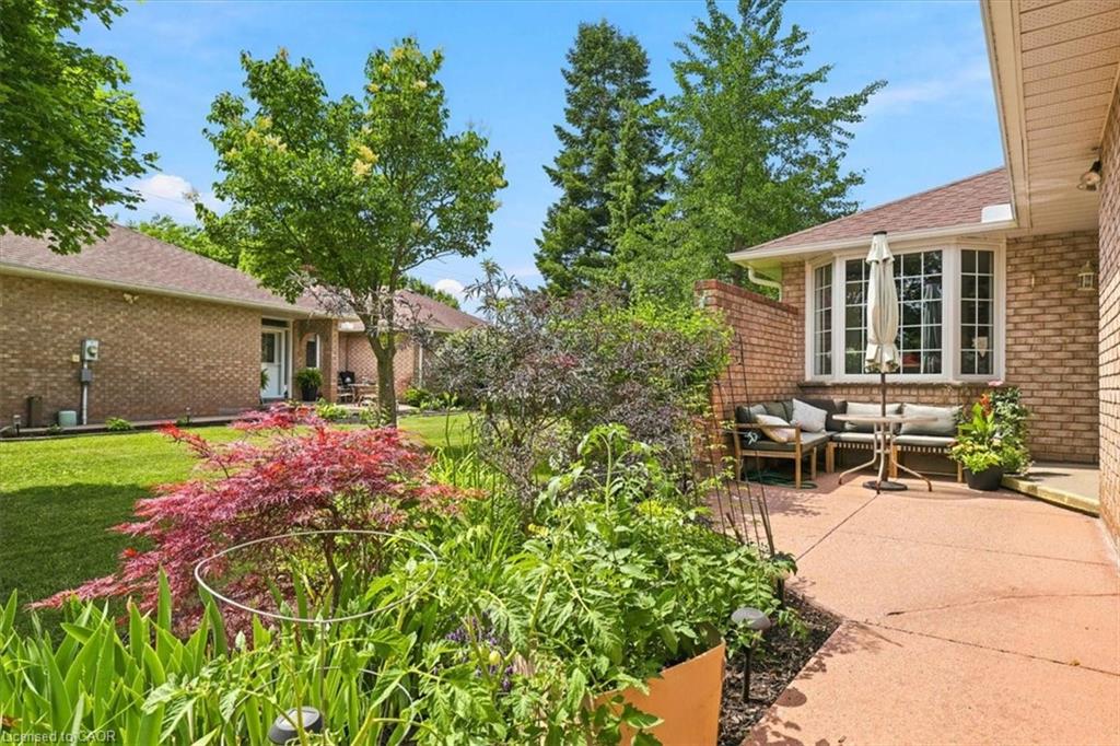 14-75 Beasley Crescent Property Photo 3