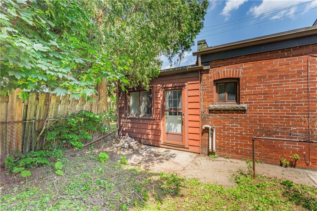 1274 Barton Street E Property Photo 15