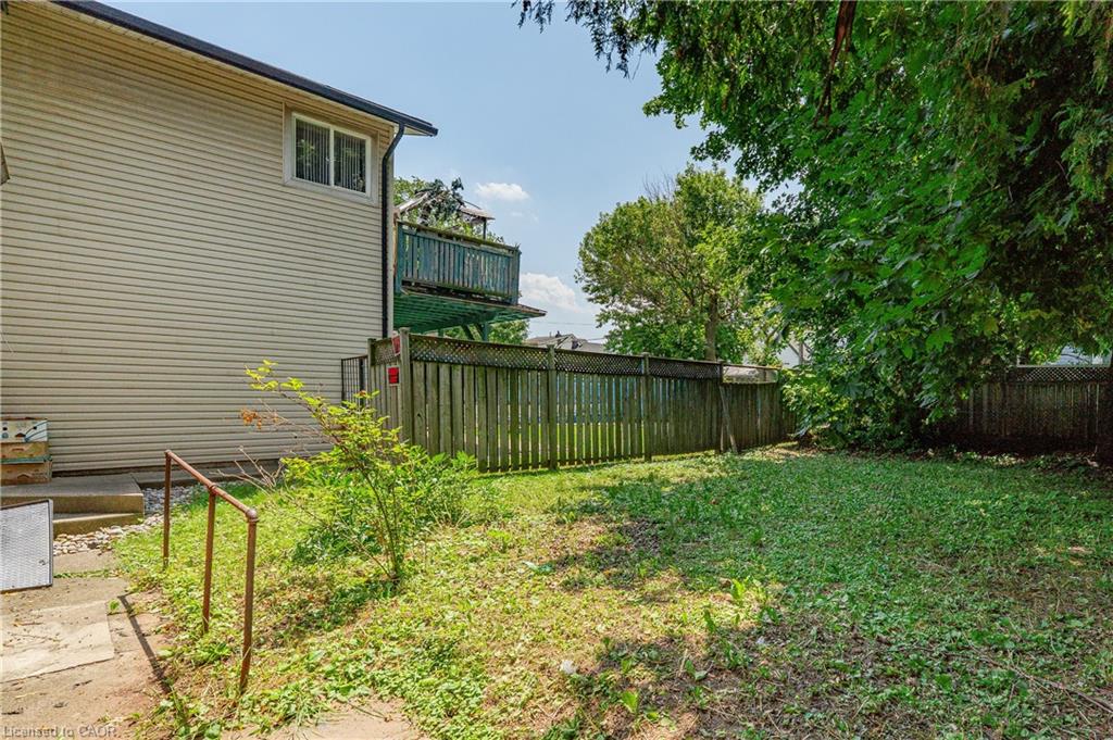 1274 Barton Street E Property Photo 18