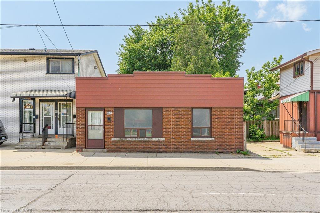 1274 Barton Street E Property Photo 22