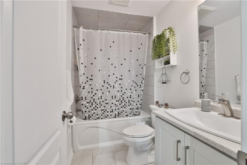 7214 Triumph Lane Property Photo 22