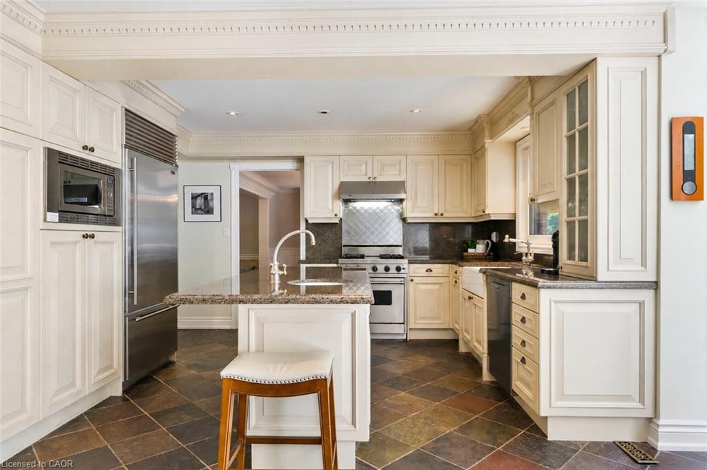 104 Whittington Place Property Photo 10