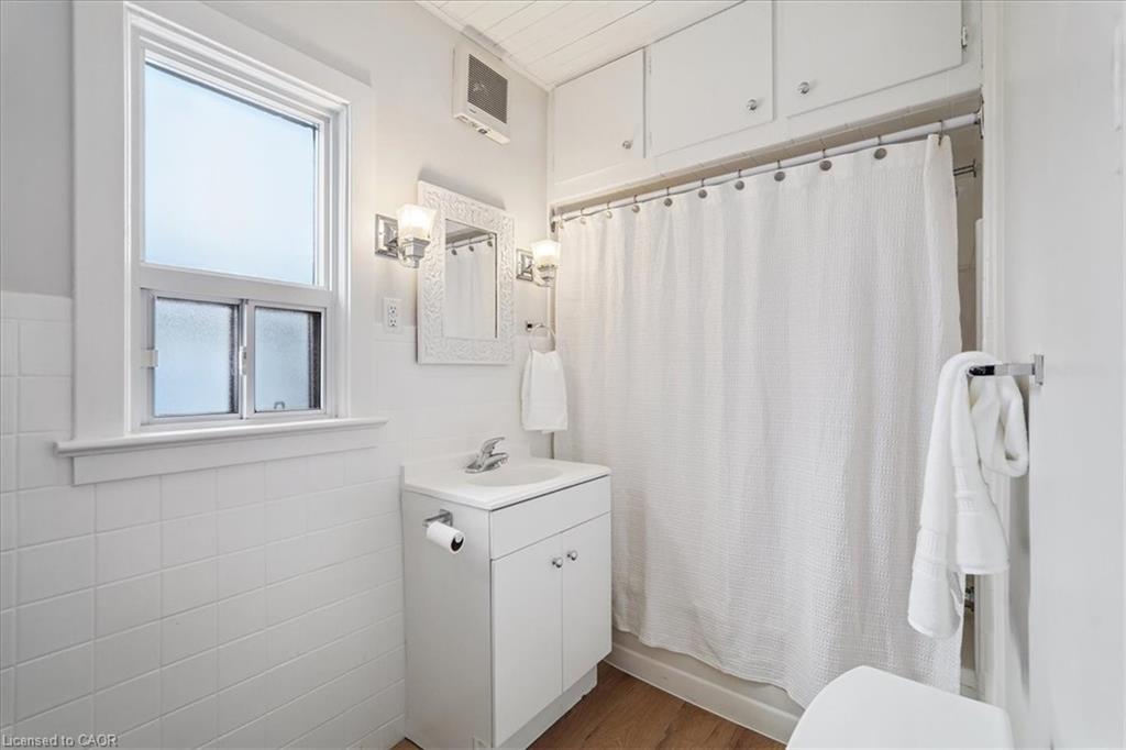 135 Deane Avenue Property Photo 14