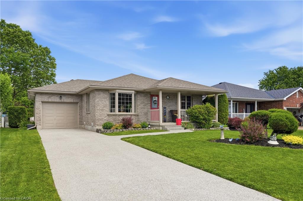 12 Schneider Drive Property Photo 2