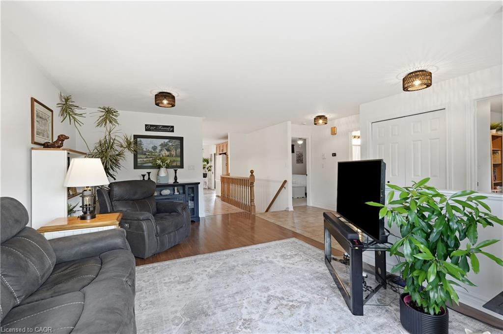 12 Schneider Drive Property Photo 12
