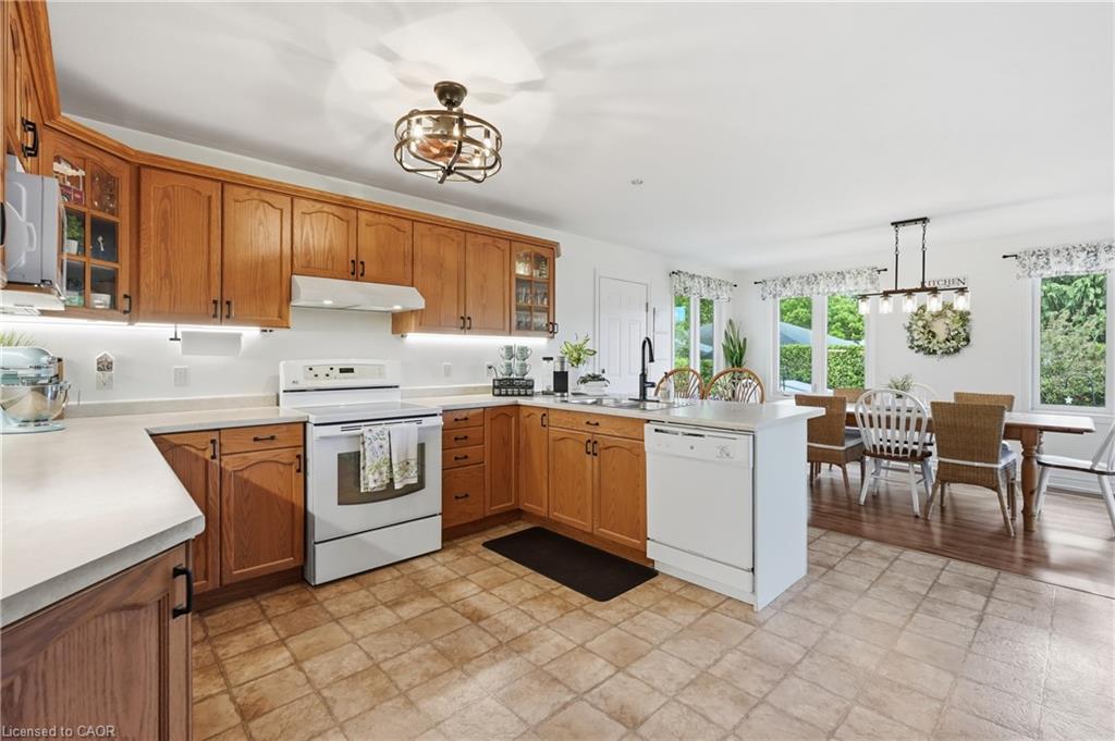 12 Schneider Drive Property Photo 13