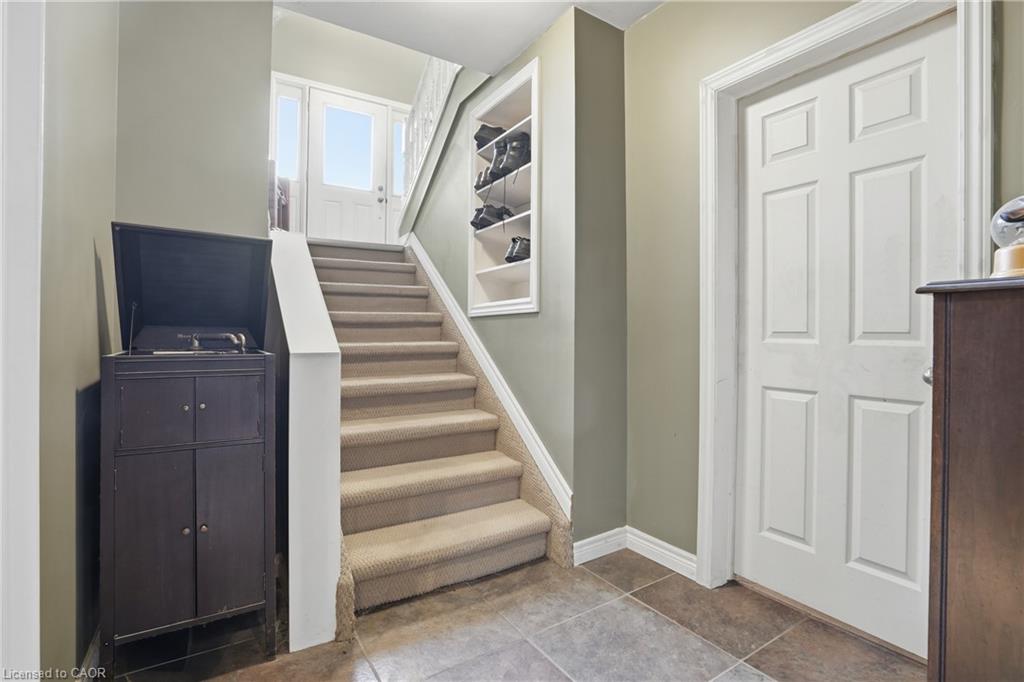 9 Pace Avenue Property Photo 17