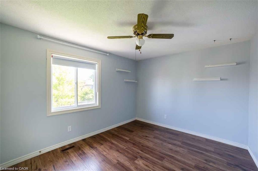 19 Beachgrove Crescent Property Photo 21